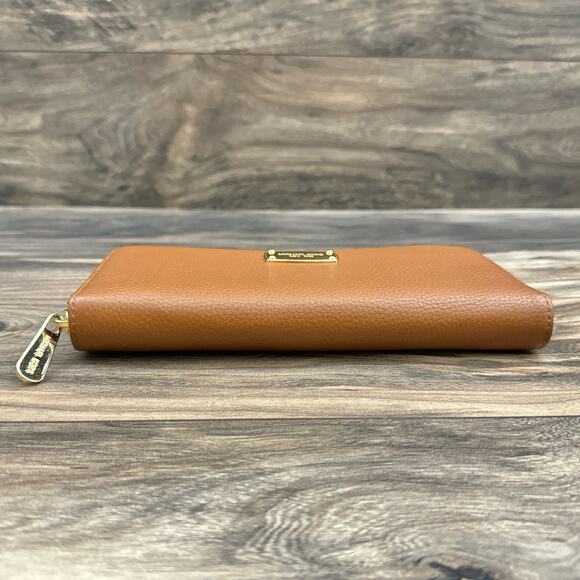 Michael Kors Large Luggage Tan Pebbled Leather Zip Around Wallet - Picture 6 of 12